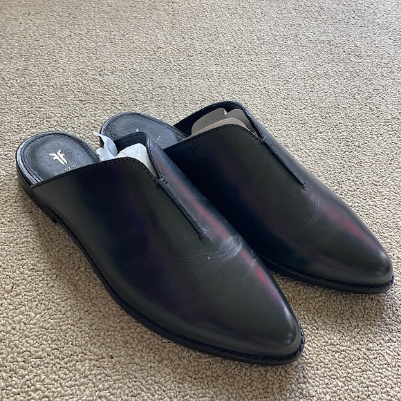 Frye Shoes - Frye Nolan Seam Mule Size 8.5